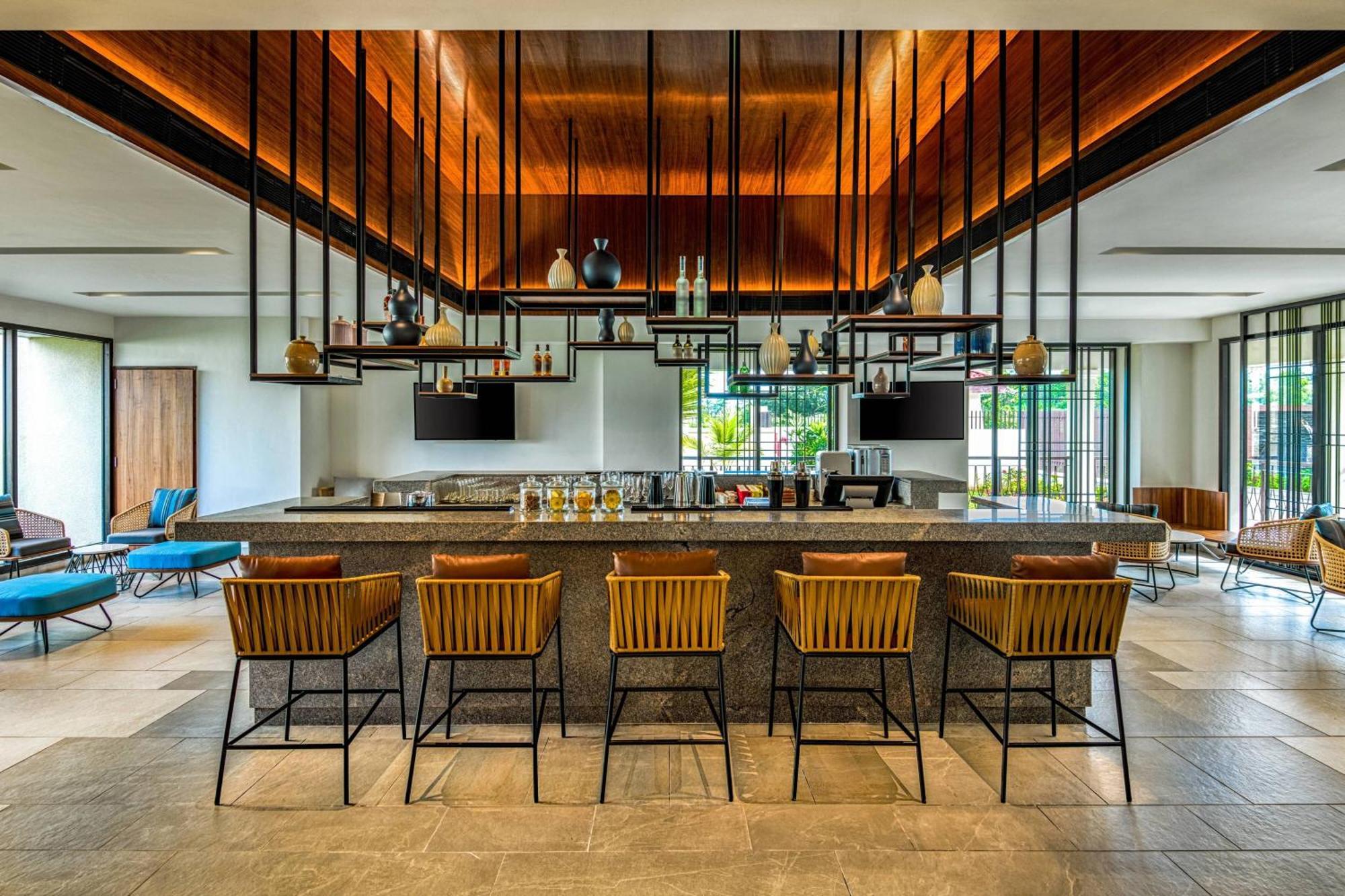 Hotel Fairfield By Marriott Goa Benaulim Extérieur photo
