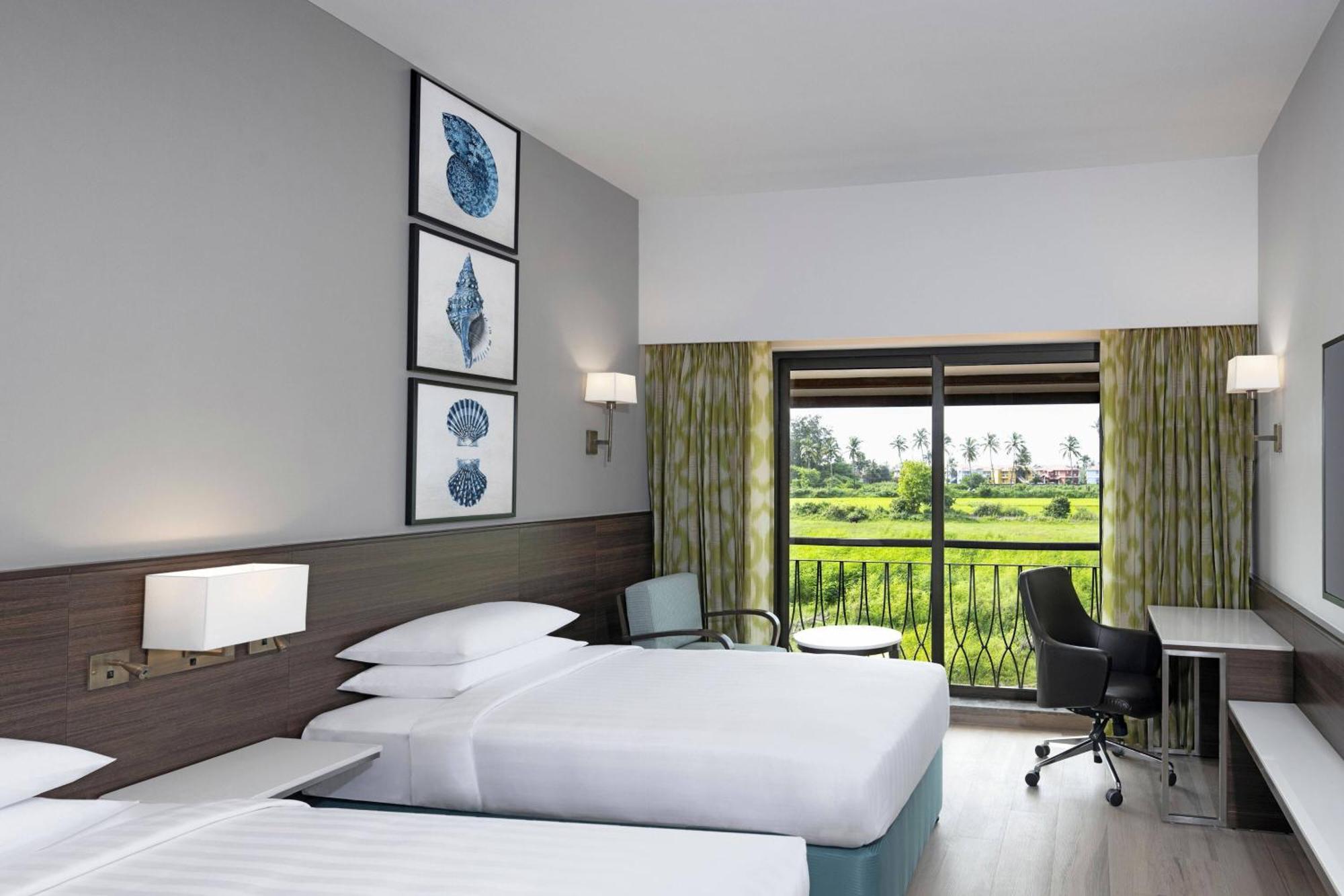 Hotel Fairfield By Marriott Goa Benaulim Extérieur photo