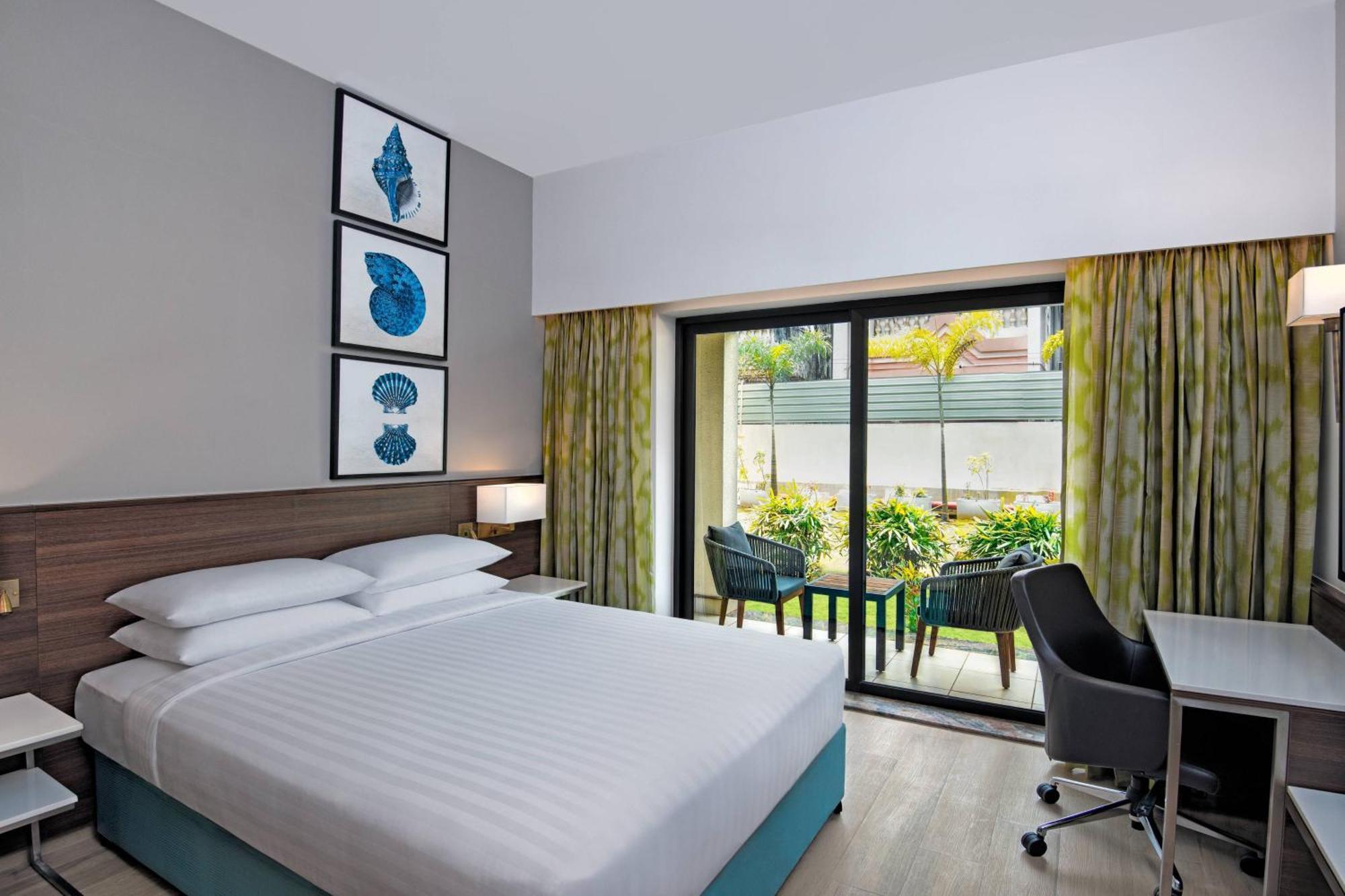 Hotel Fairfield By Marriott Goa Benaulim Extérieur photo