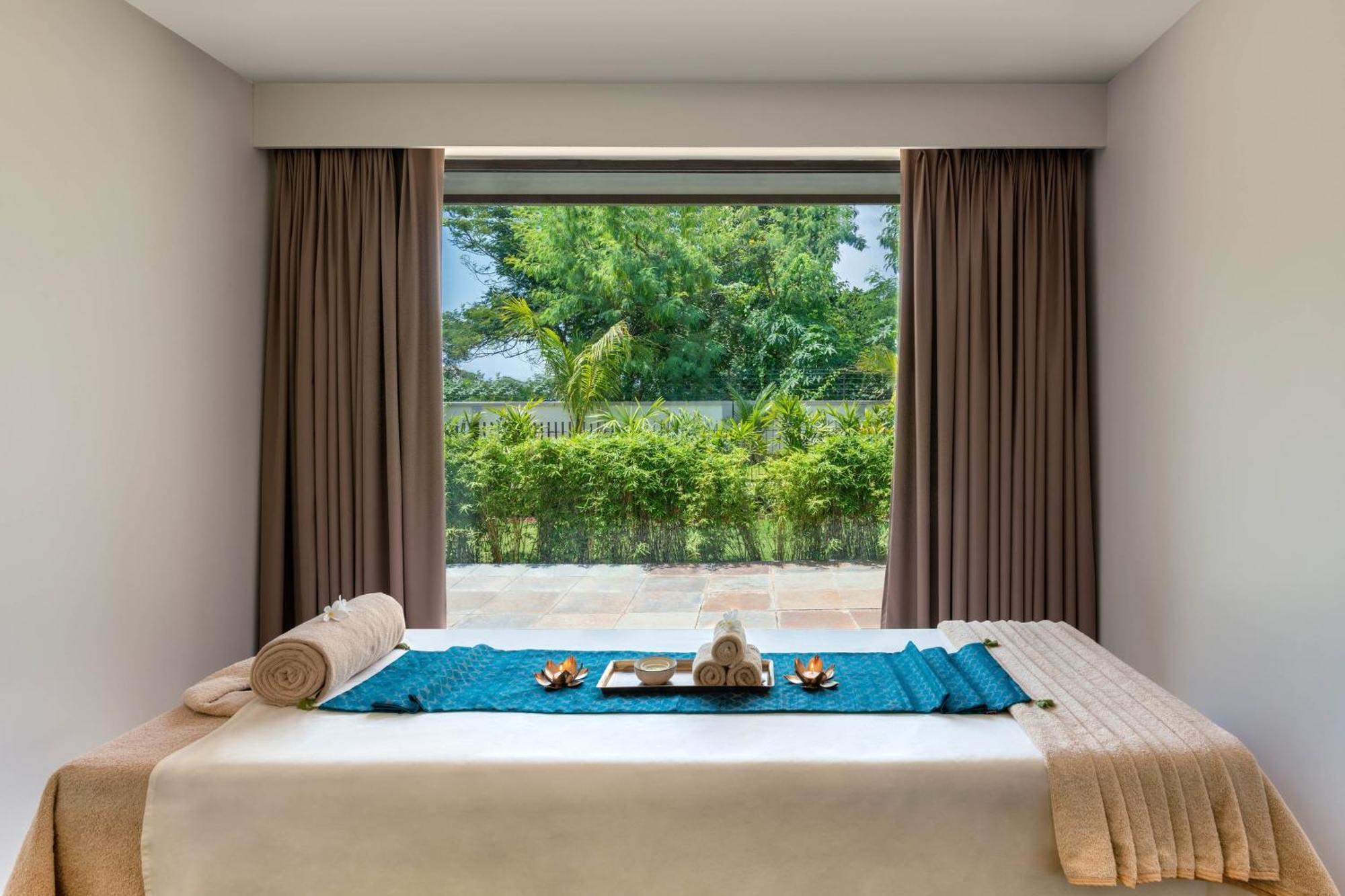 Hotel Fairfield By Marriott Goa Benaulim Extérieur photo